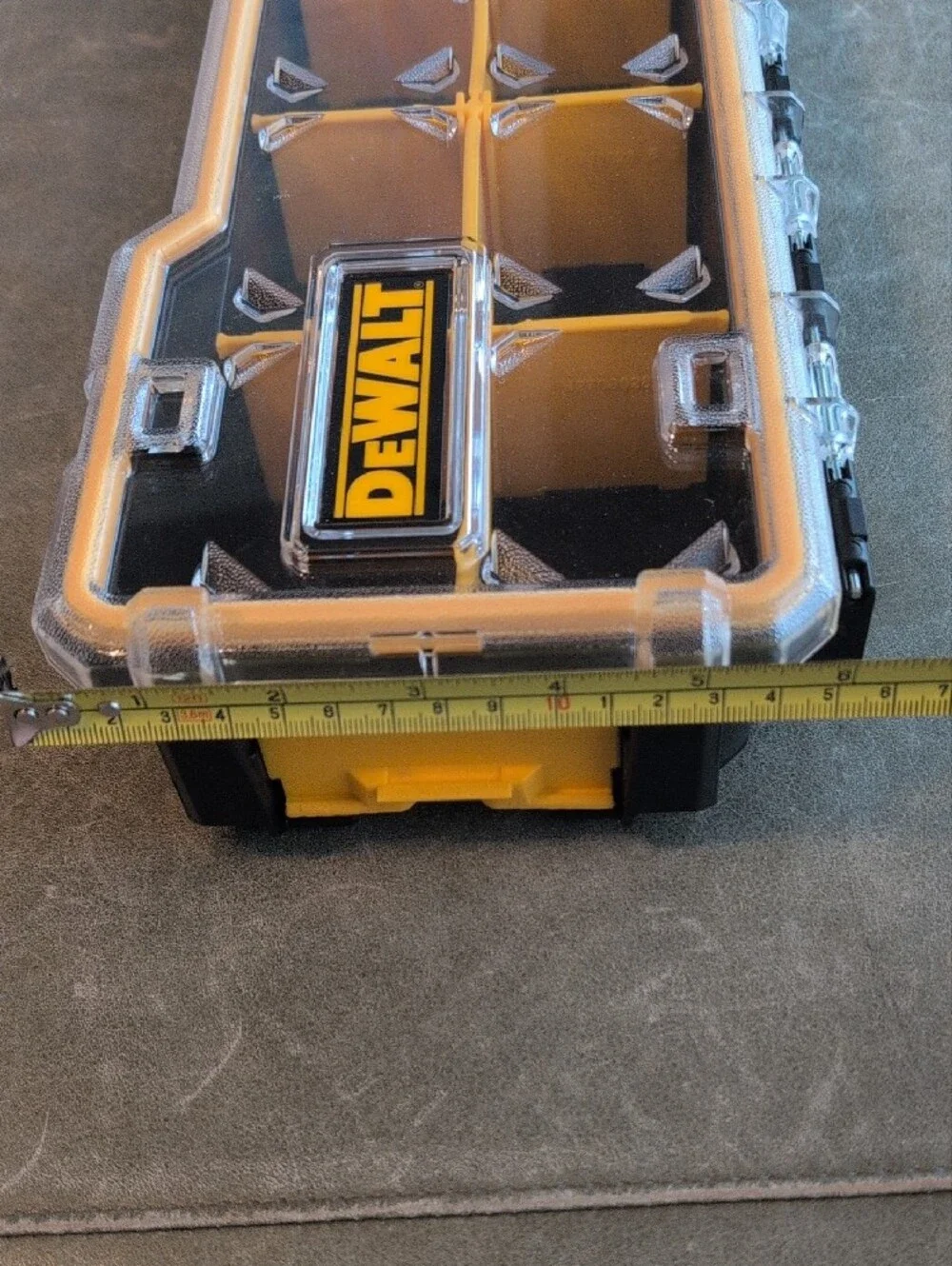DEWALT 10 Compartment Pro Small Parts Organizer - Black & Yellow